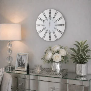 Zegar ścienny okrągły glamour lustrzany z kryształkami srebrny 50x50 cm C-0640