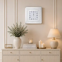 Zegar ścienny kwadratowy glamour lustrzany srebrny z białymi kryształkami 50x50 cm C-0632