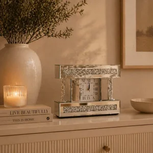 Stojący zegar glamour lustrzany srebrny z kryształkami35x28x10 cm C-0623