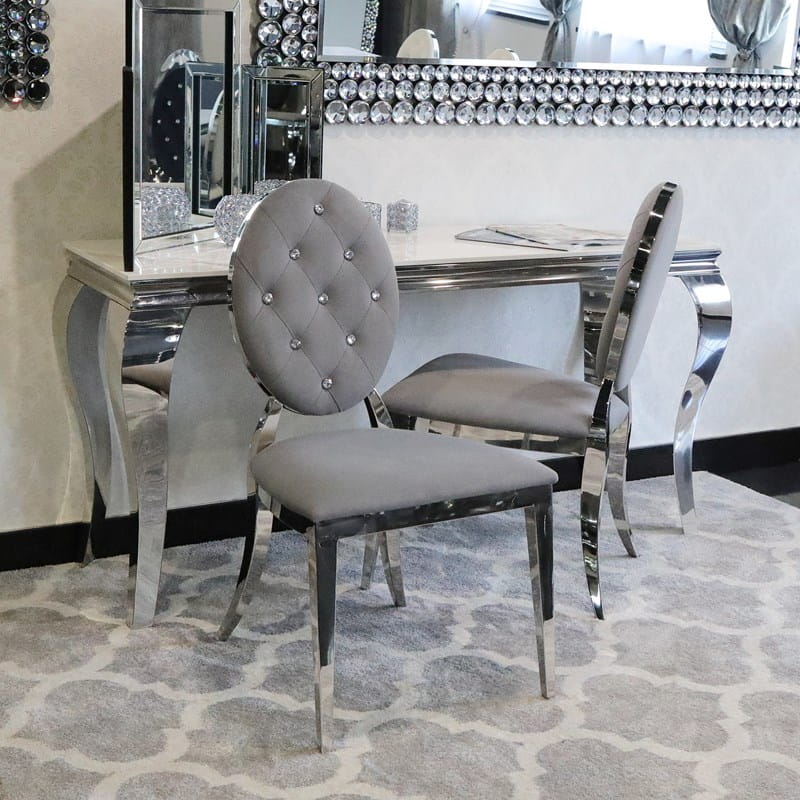 Krzesło Ludwik glamour Dark Grey - tapicerowane szare, pikowane kryształkami, kołatka